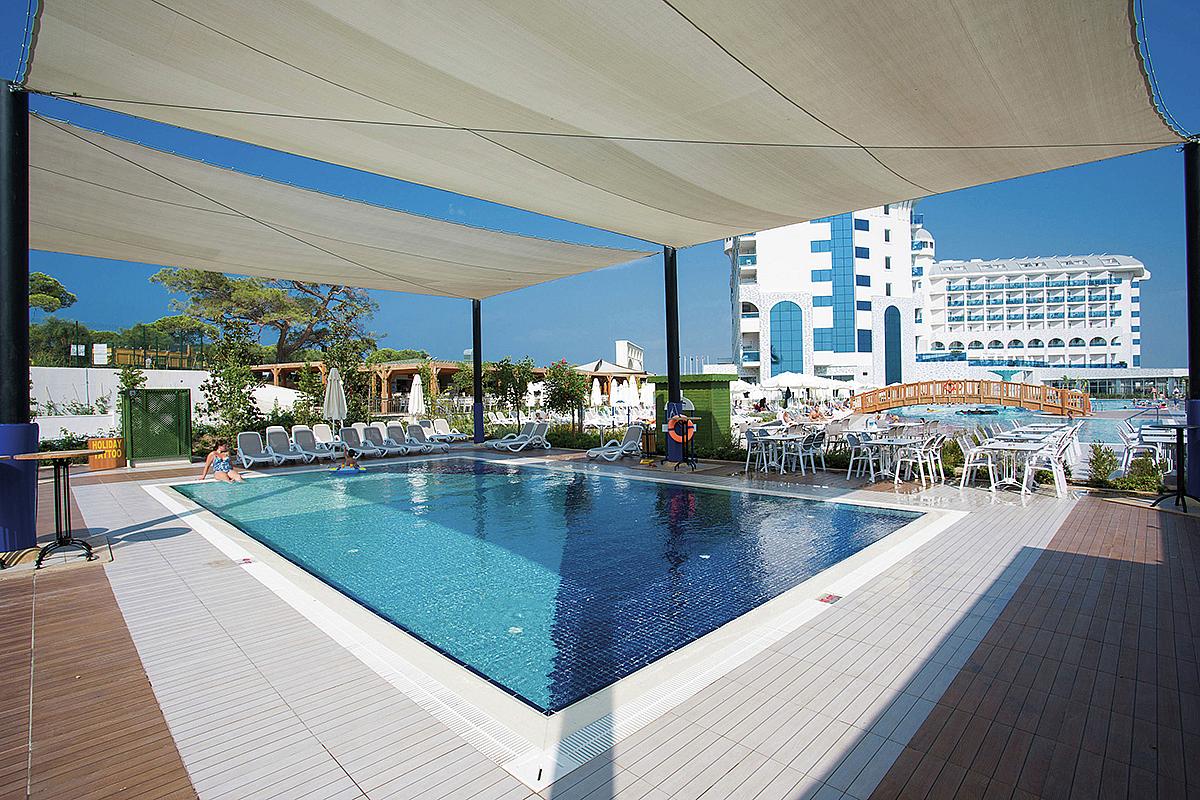 Water Side Resort & Spa Bilder